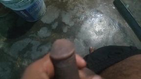 aaj fir mutthi mar di