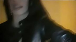 suceuse de queues a l hotel