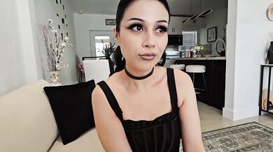 Big dick wrecks stepsis in messy cumshot blowjob