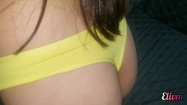 Me compro un hilo amarillo para mis fans