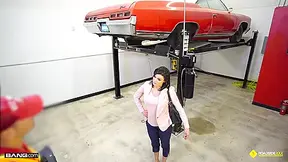 Becky Bandini In Pays For A Car Fixing With Her Pussy