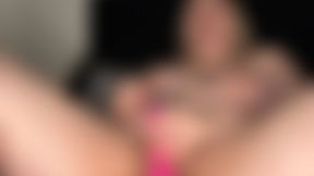 Curvy Girl Tries a Fuck Machine & Nipple Clamps