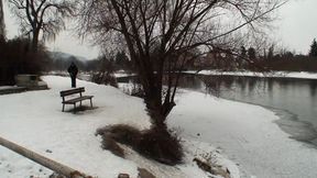 Blonde blonde hookup in snowy paradise