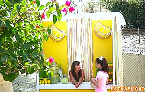 Zz lemonade charlotte cross