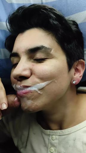 Triple Cumplay in Bed