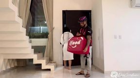 I Had Sex with a Delivery Guy Who Delivered Food to My House