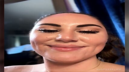 Stripchat model pussy show