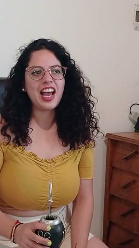 Swinger Foursome 2 cousins share their boyfriends Feat nenamalaatr babyluna939 bigkamotex Part 1   Clip 1