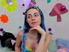 Amateur Webcam Babes Going Solo