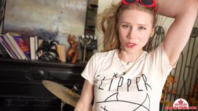 CANADA TGIRL - Naughty Julia Shares Her Passion To Bang