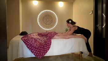 Sexy Milf Masseuse Gives Balinese Massage Part 2