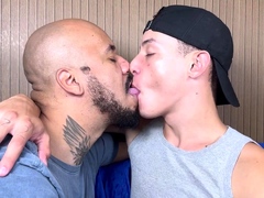 RJ MALE VIDEOS - Gabriel'S First Time Kissing For An Hour