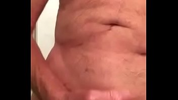 Oily wank fun looking for a helping hand