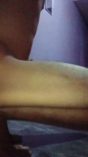 My asshole is very itchy.