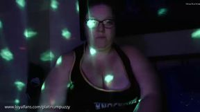 Dance Party Cam Show (44:28)