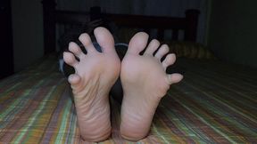 FEET JOI BY OFTALMOLOGIST GIRL