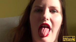 Elegant british BBW fingering herself