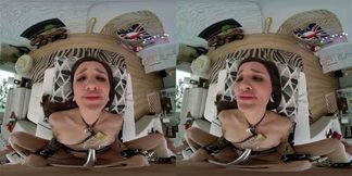 BDSM: Session with Luna Lovely