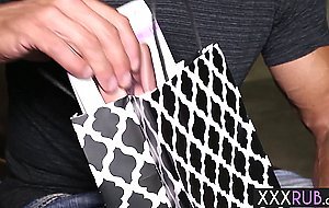 Hot blonde MILF Amanda Tate tried new foot tehniques on new big cock client