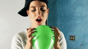 BLOWING YOUR HEAD UP LIKE A BALLOON - WMV HD