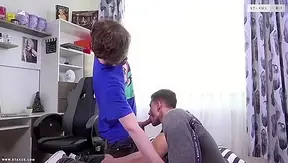 Lenny Yenkee Lukas Geer Heat Things Up in a Hot Gay Quickie – XXX Action