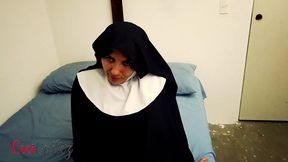 sor raymunda - religiosa confieza sus suenos humedos y cae en pecado con sacerdote