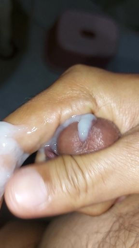 Day 2 jerking off because wife is already done for the day