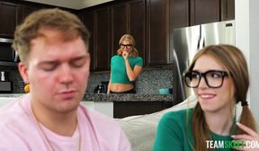 myra moans & stella luxx