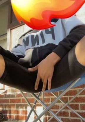 Freaky Lightskin Masturbates Outside While Smoking