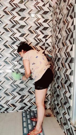 Puja Bhabhi Bathroom Scene Desi Wife