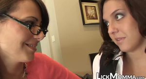 stepdaughter scissoring puss before sixtynine