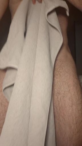 Fit geek amateur shows off thick cock in solo masturbation session