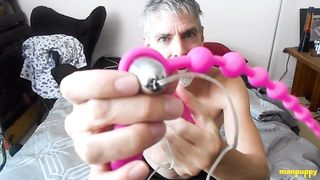 Wild father Richard Lennox uses assfuck beads on his cock-squeezing booty