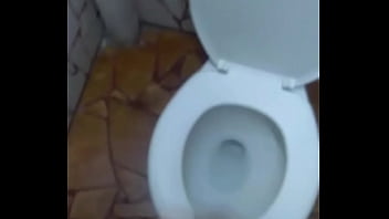 chavo de 18 se masturba para su novia