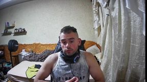 Настоящий Скуф радует себя