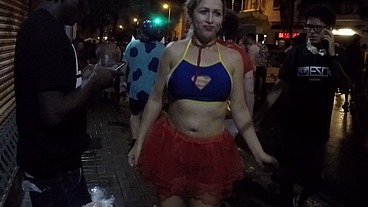 Mirella Mansur aprontando e fazendo far putaria na rua Augusta no carnaval de rua de São Paulo - Ed Junior - Carolina Carioca - Binho Ted