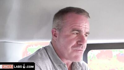 Mature hunk fucks a twink in a van after being sucked off