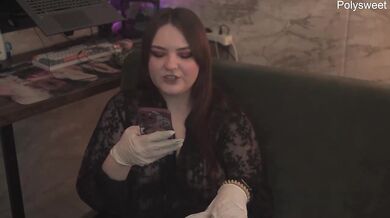 Russian BBW MILF Amateur Handjob Feet Joi Femdom Strapon Gushing