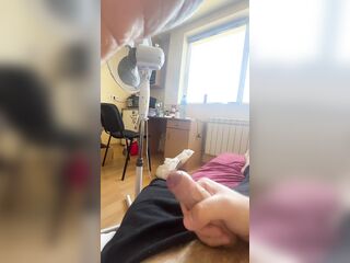 Masturbating my Rod and cumming on the daybed