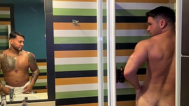 hardcore anal sex creampie BBC big muscles man VIKTOR ROM BEAU BUTLE