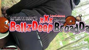 *premium* twink gapes his loose donkey batty in the woods - dj buttpussy