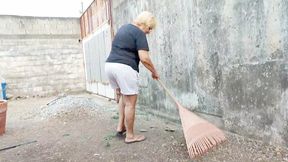 Diana Senior Fantasy Scratching on Flip Flops