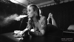 Black and white smoking 4K MP4