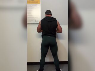 Big Gym Bro Strips Off Leggings Showing Overweight Gym Booty