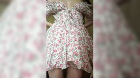 Insatiable slut wets pillow with seductive solo masturbation