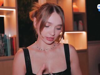 That babe Read My Future… Then Screwed the Soul Out of Me – POV Fire Queen