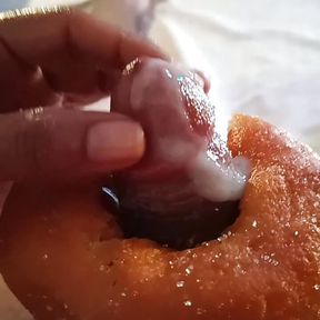 The Best Masturbation of Papi Toms Food Porn Semen with Donuts