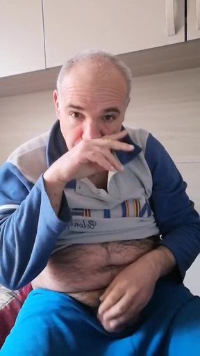 Live Show on Monday