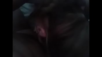 Me pega una buena mamada