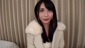 Seductive Psychopath Clerk Turns Wild Beast For Perverted Pleasure Adventure